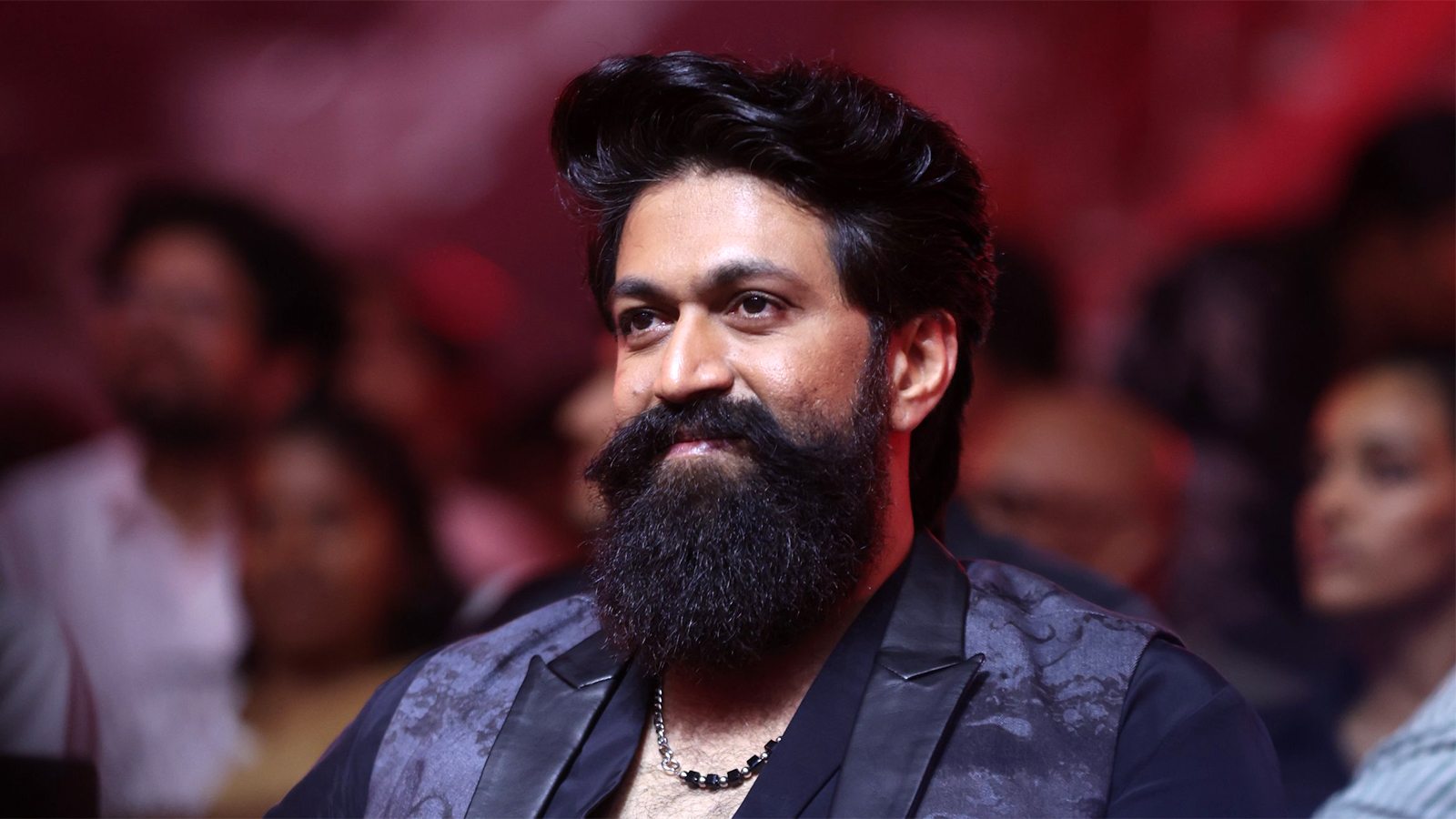 Yash during Toxic film discussion