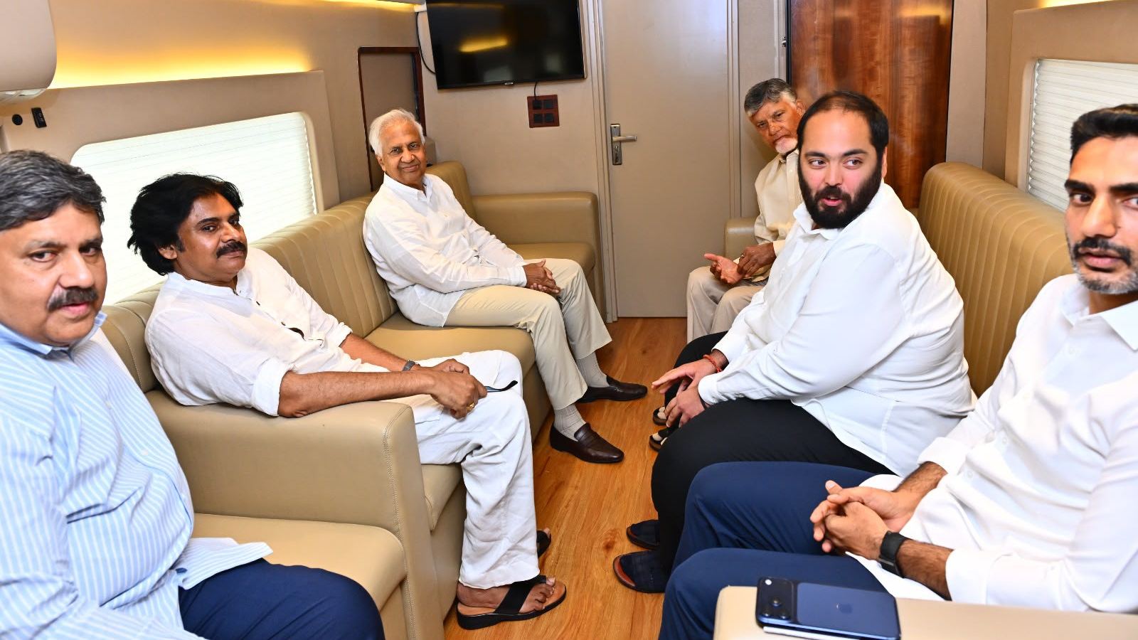 Pic Talk: CBN, PK, Lokesh With Ambani Boy!
