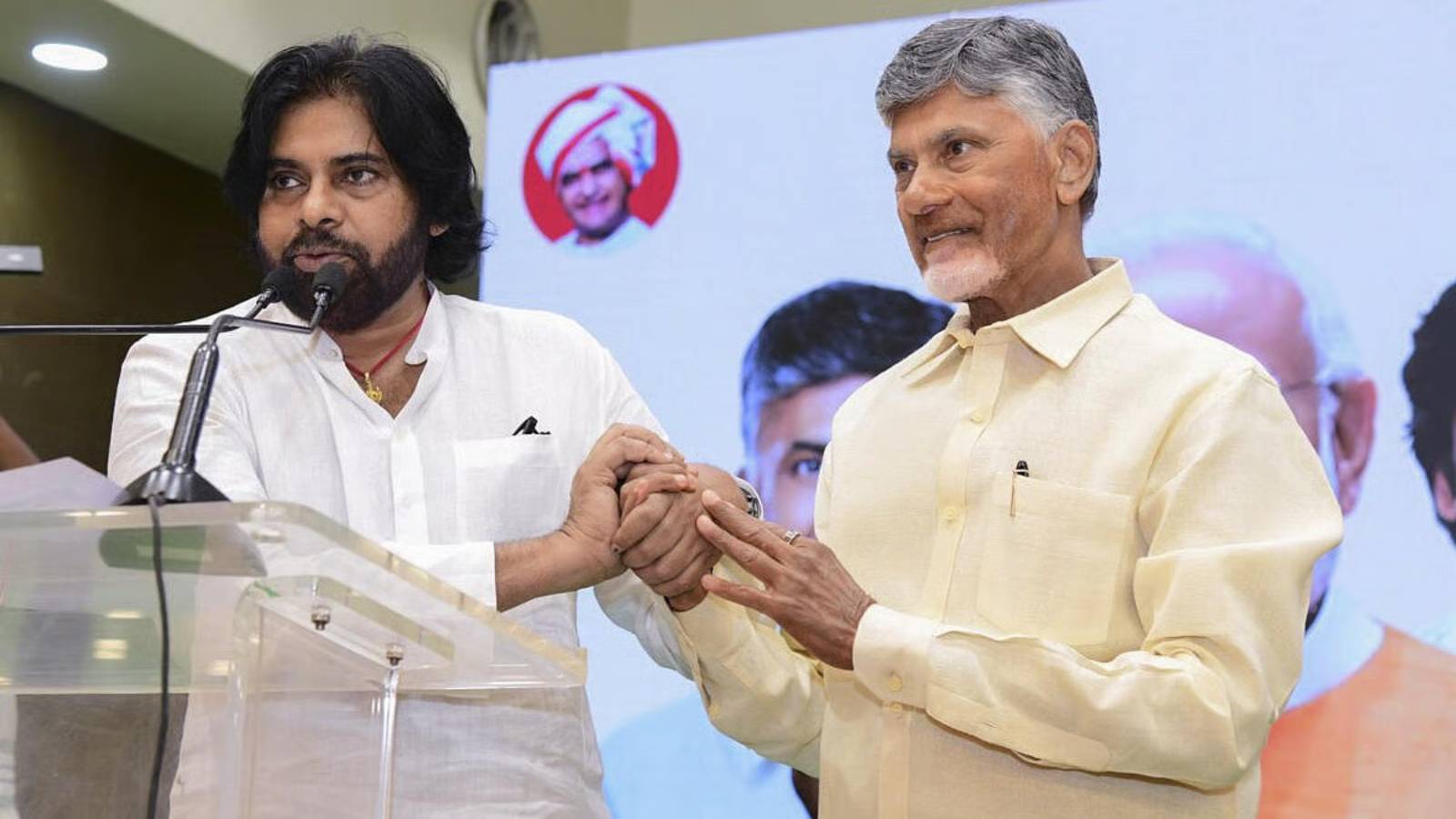 స్థానిక ఎన్నికలు 'బలాల' కంటే 'బంధాలకు' కొలమానం కానున్నాయా.?
