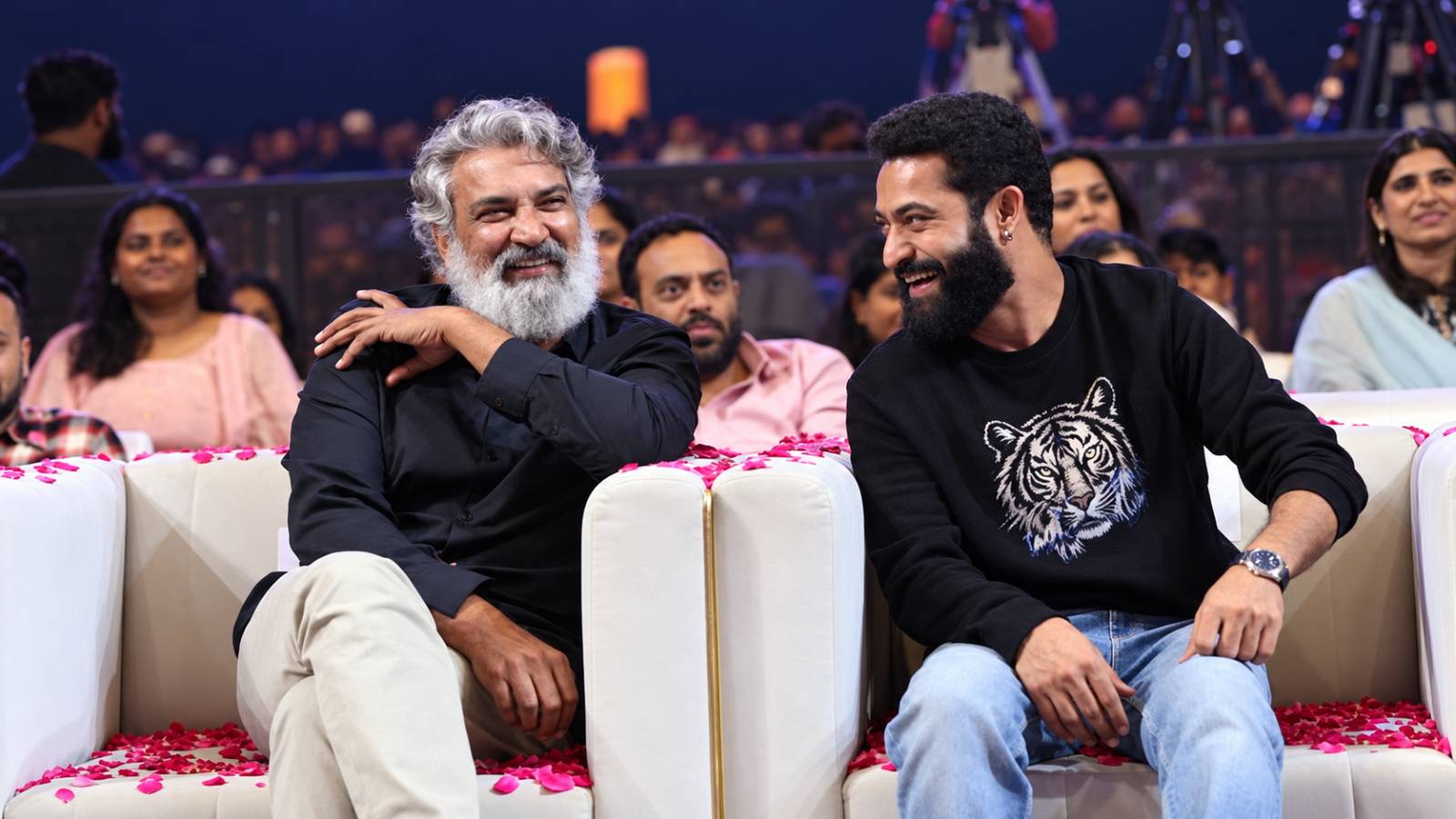 jr-ntr-trivikram-rajamouli-film-discussion