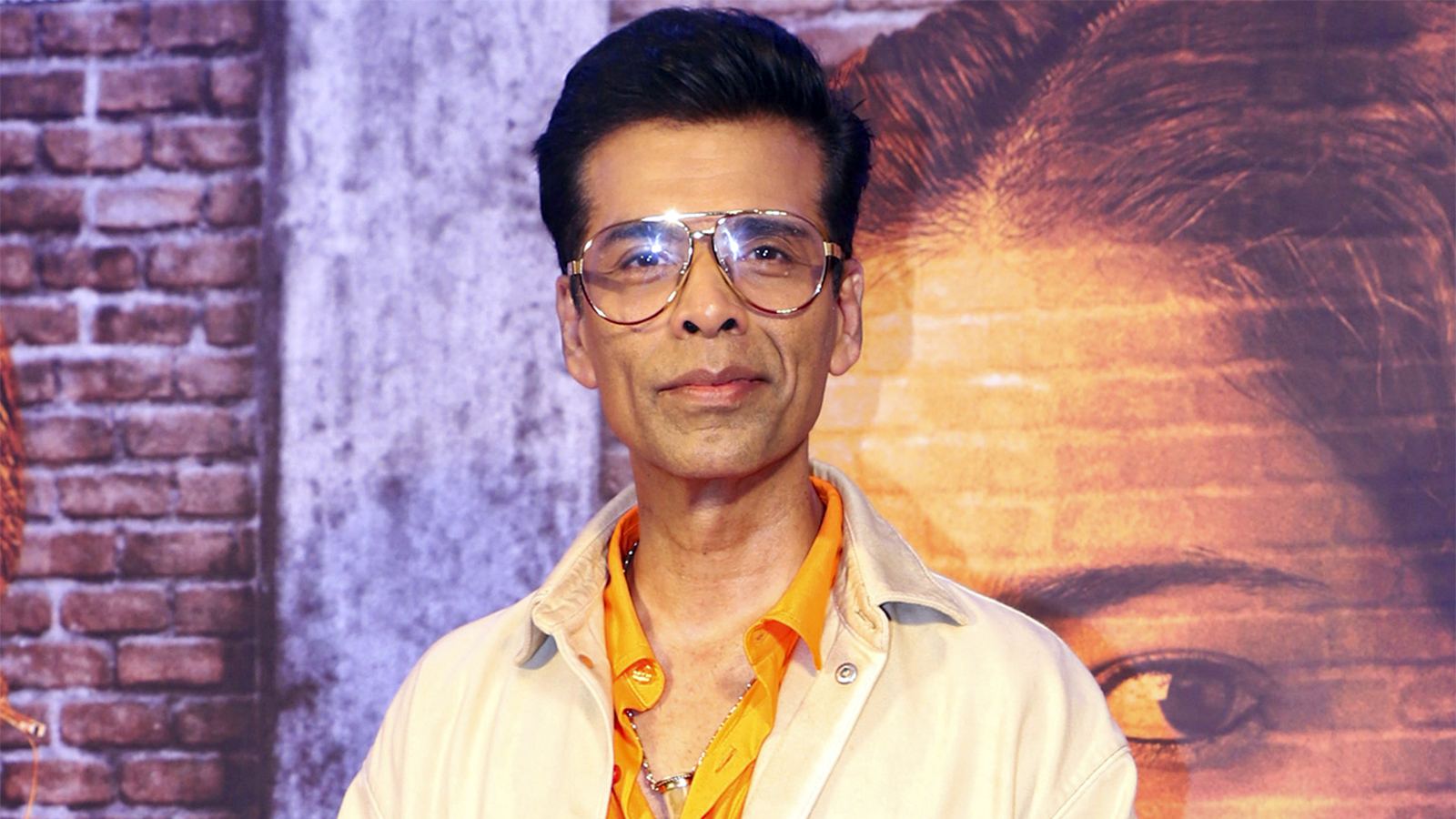 Karan Johar’s Koffee Exit with Shocking SRK-Aryan Twist