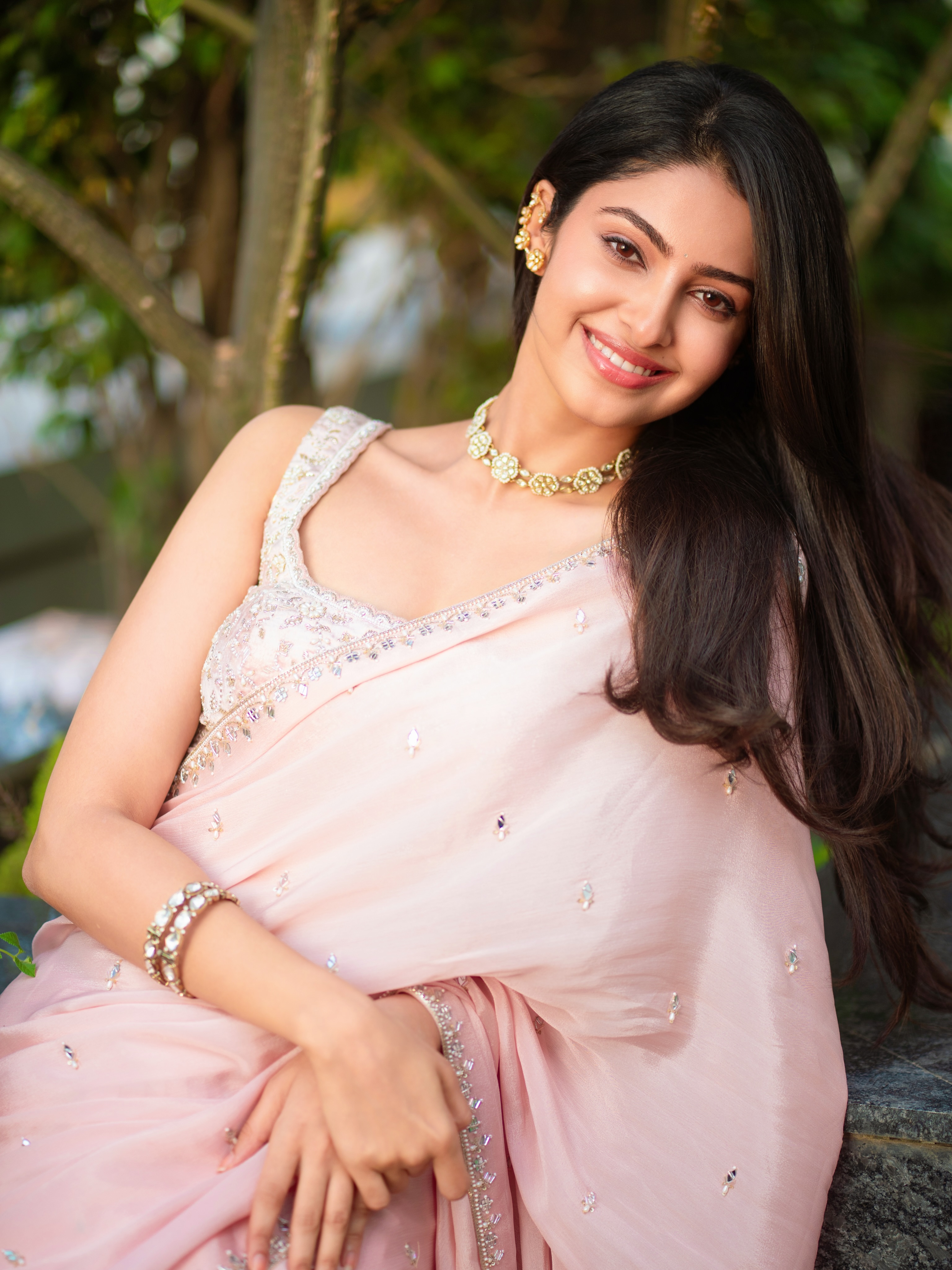 Manasa Varanasi Poses In A Garden Saree Moment!!