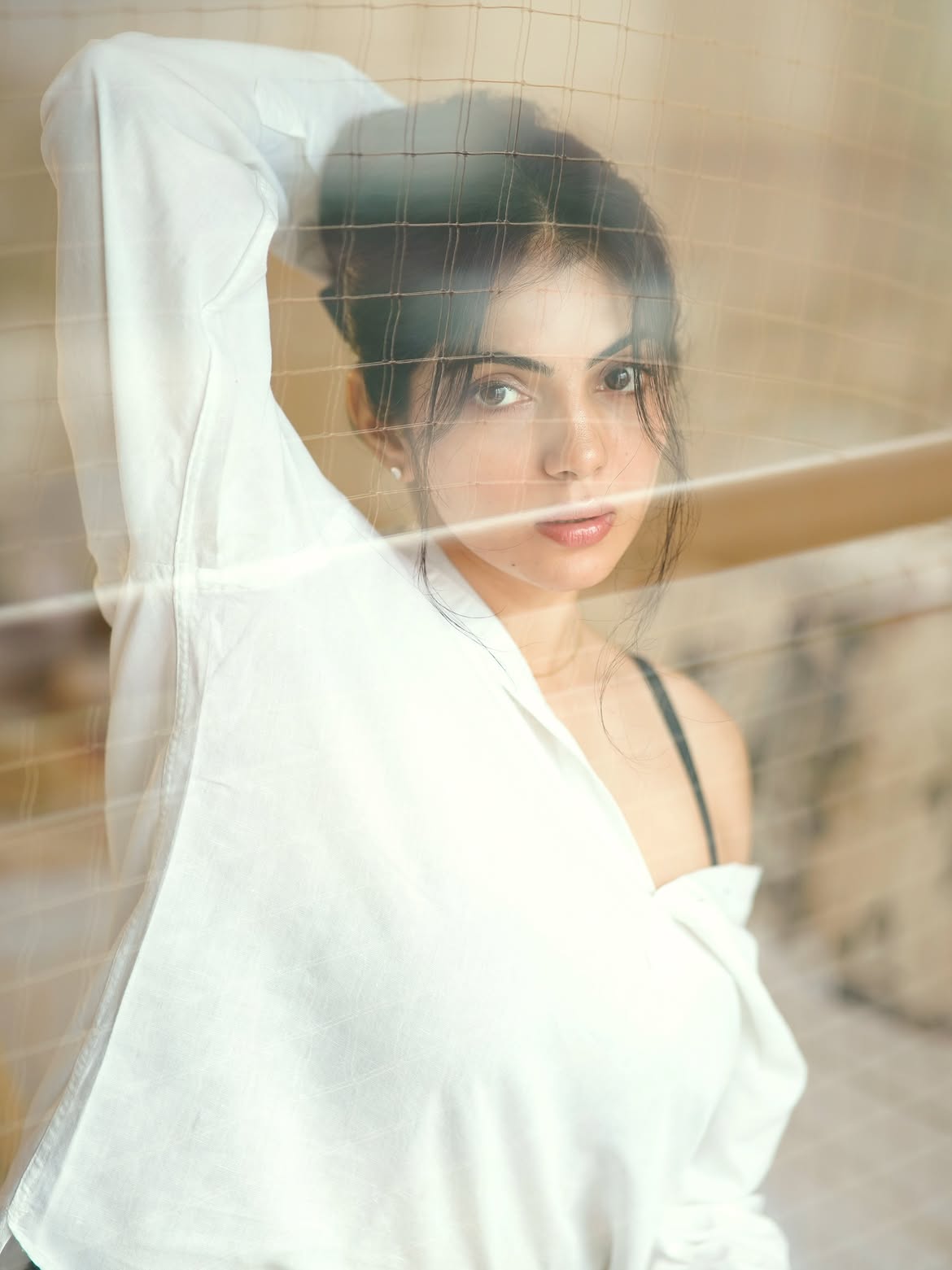 Misha Narang Gives A Side Glance In Soft Light!!