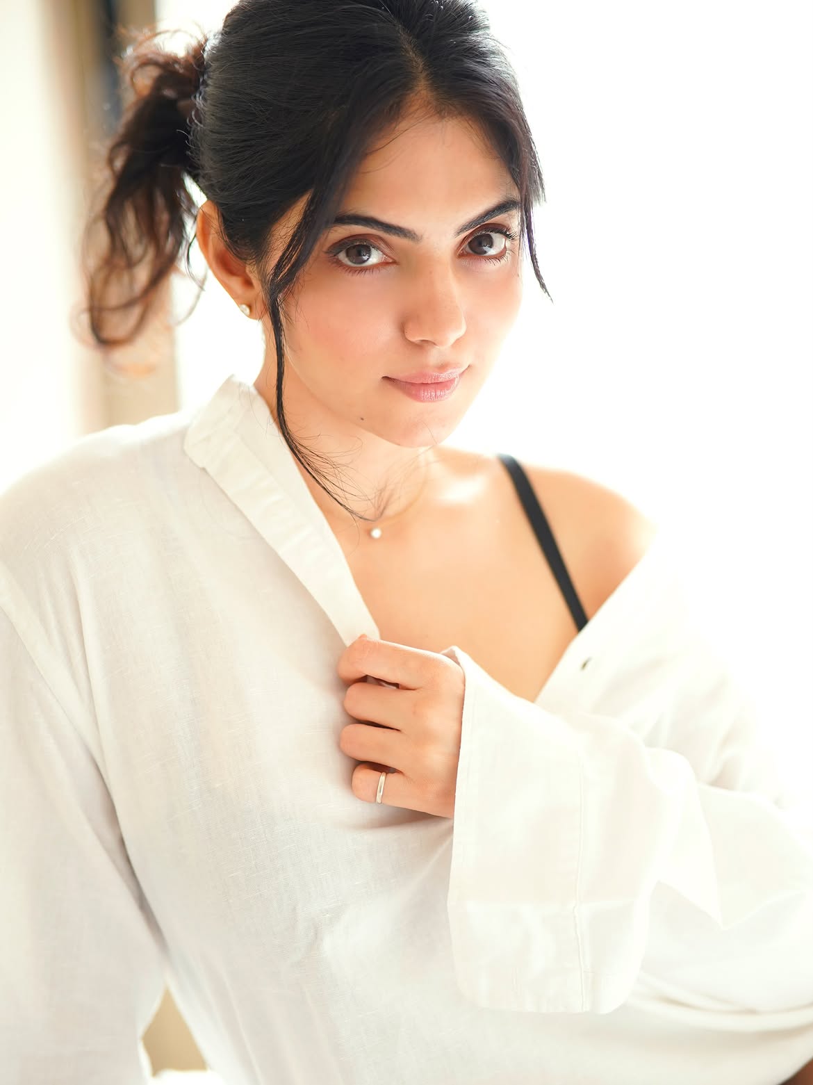 Misha Narang Looks At Camera In A Soft Portrait!