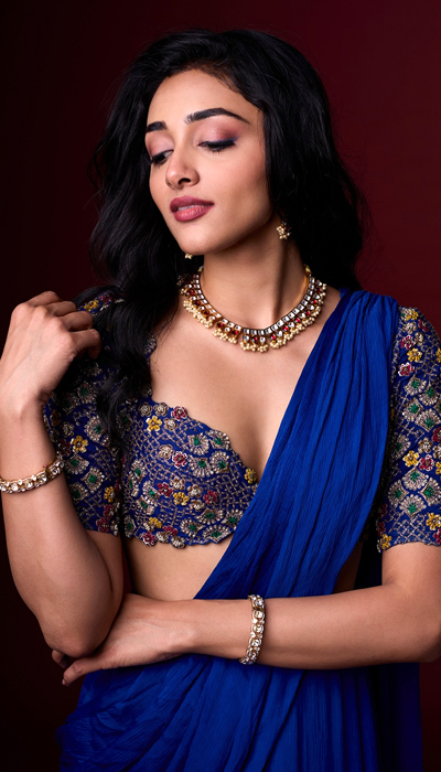 Pics: Preity Gives Desi Glam A Chic Blue Edge