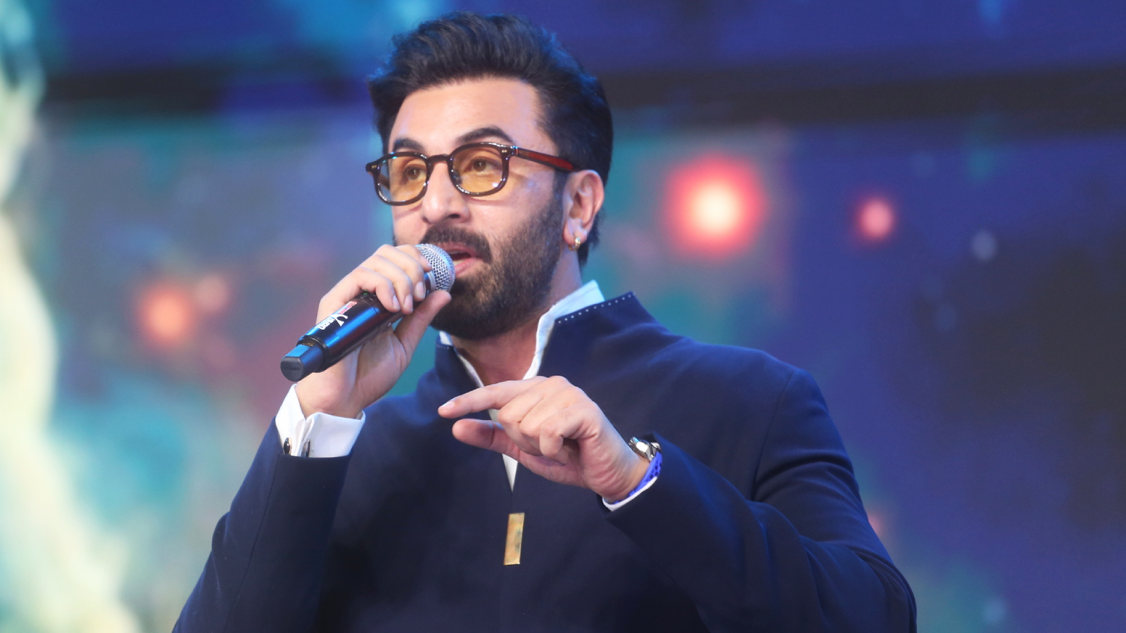 Ranbir Kapoor speaks Telugu at the Ramayana event