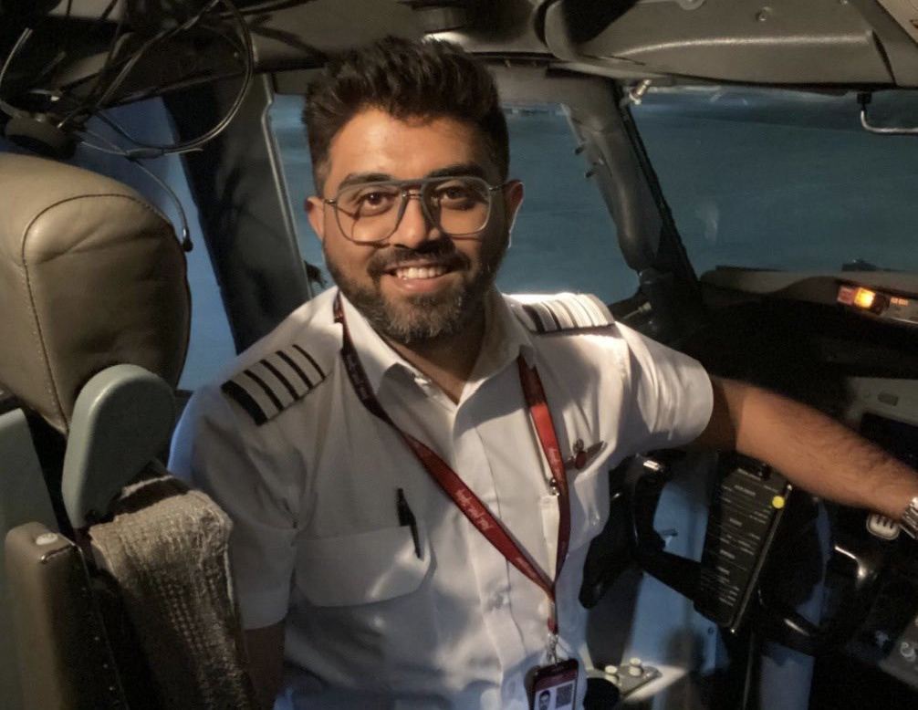 Indian Captain Hailed as Hero After Mid-Air Emergency