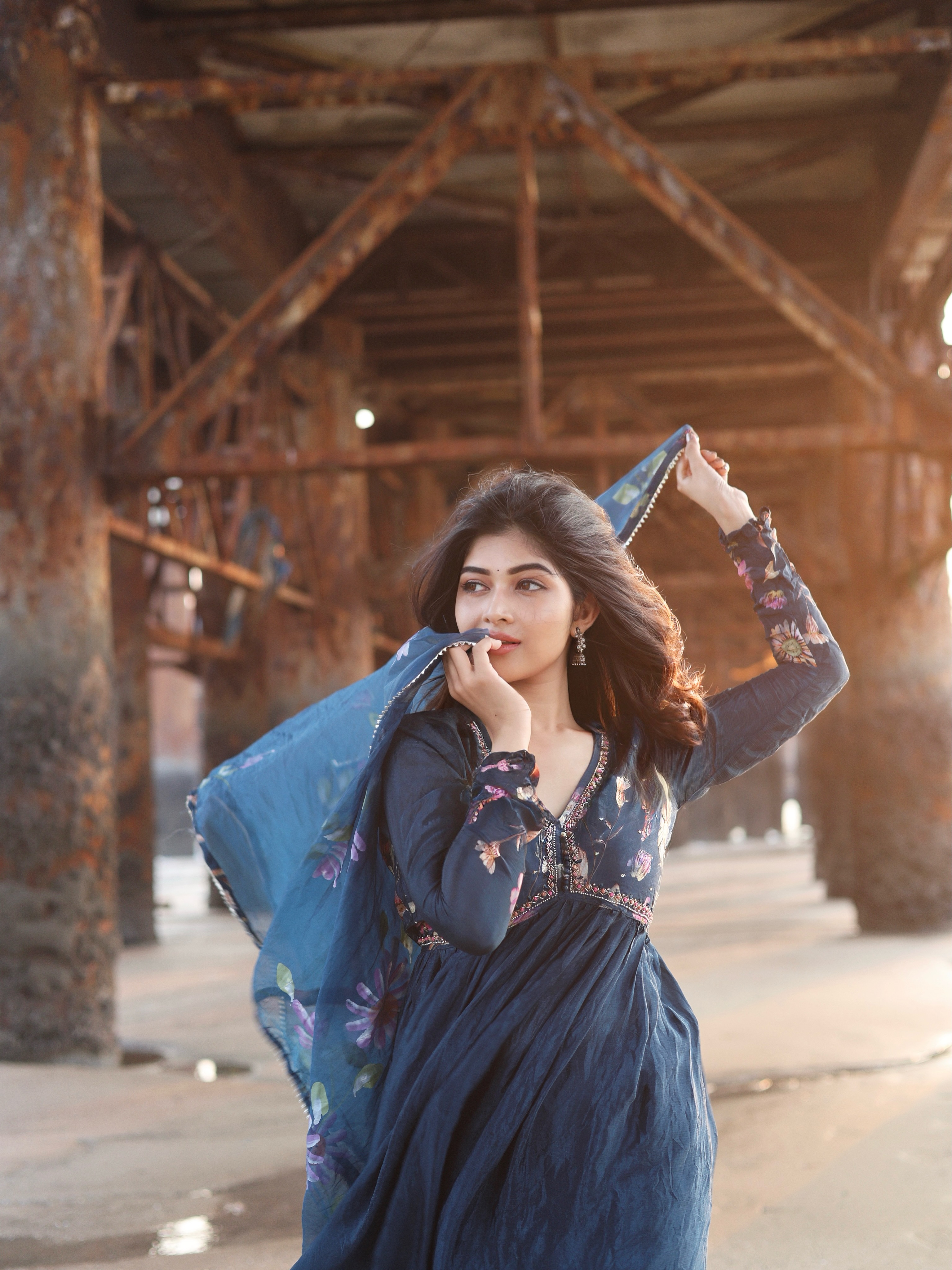 Srijita Ghosh Lifts Her Blue Floral Dupatta High