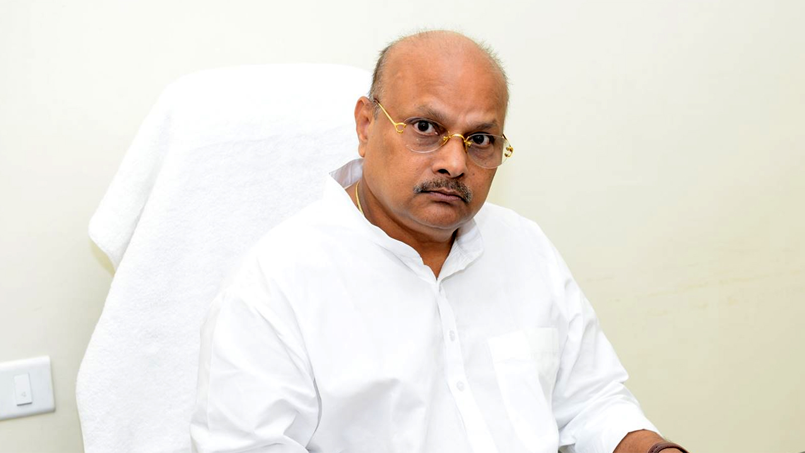 Senior TDP Leader Yanamala Ramakrishnudu Hospitalised in Kakinada