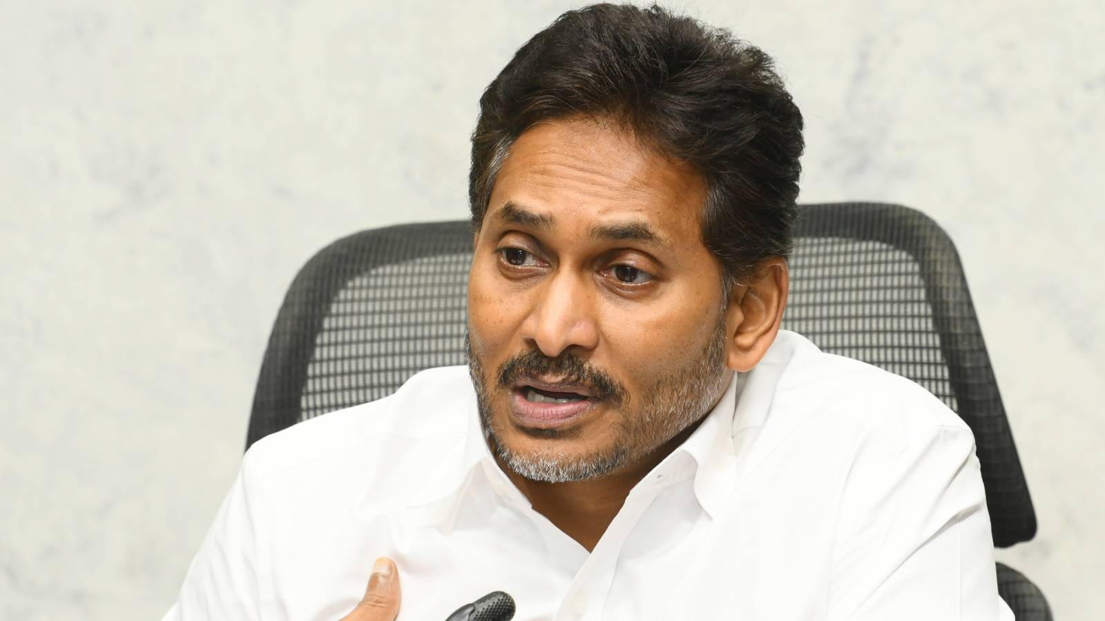 YS Jagan Kadapa Pulivendula election update